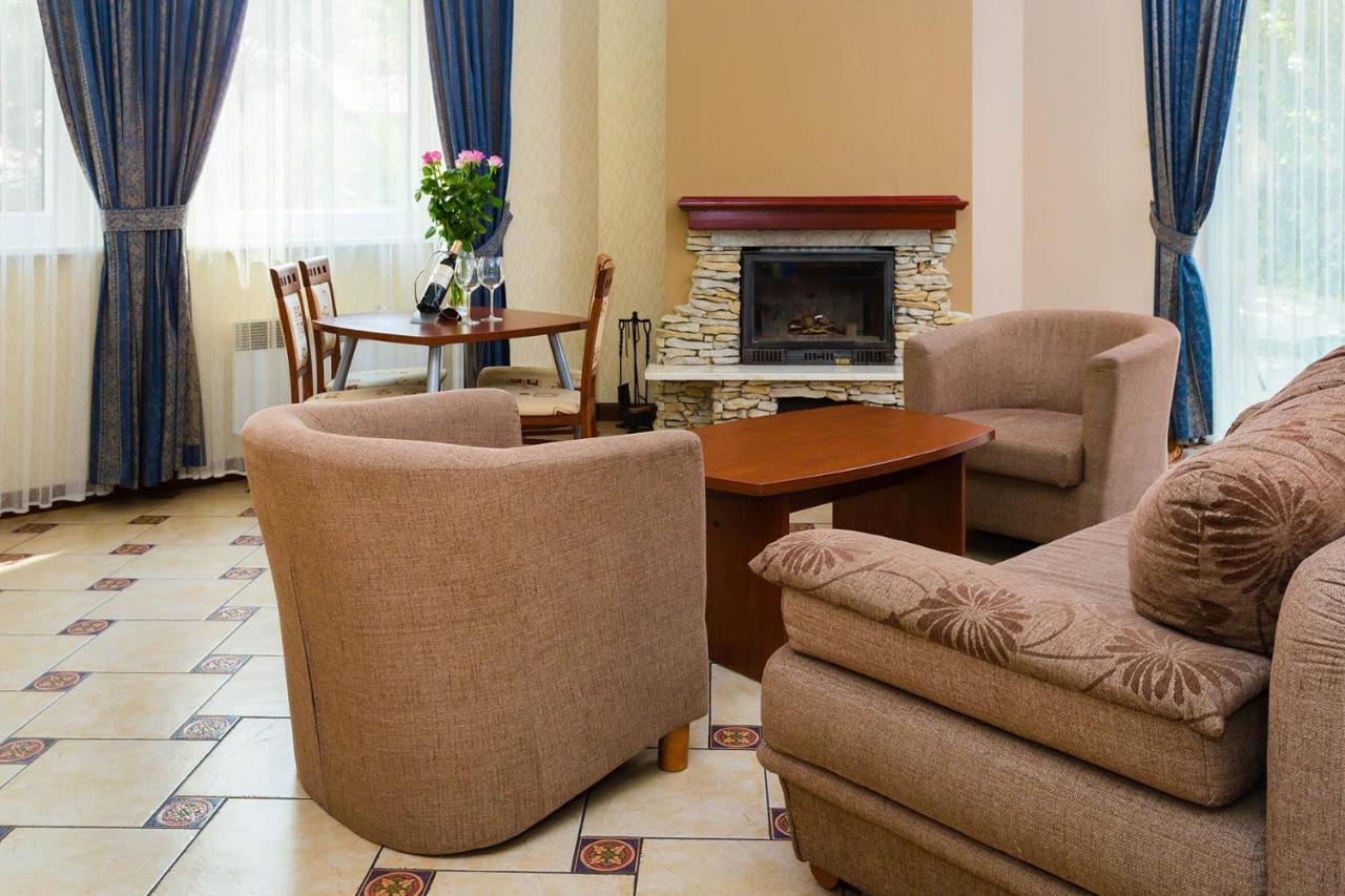 Hotel Ognisty Ptak Węgorzewo Dış mekan fotoğraf
