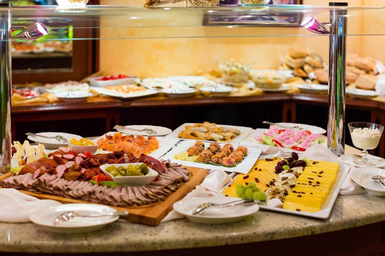 Hotel Ognisty Ptak Węgorzewo Dış mekan fotoğraf